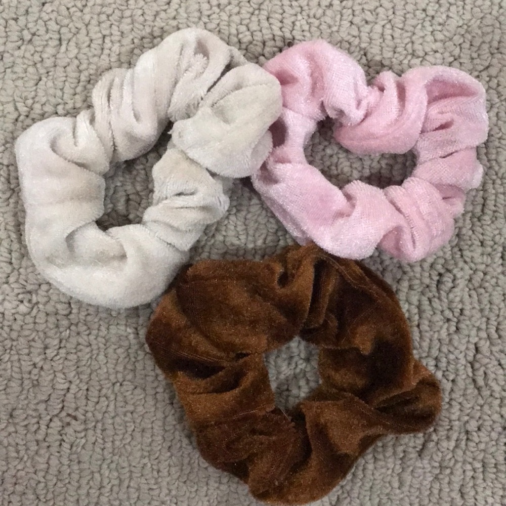 neopolitan scrunchie set